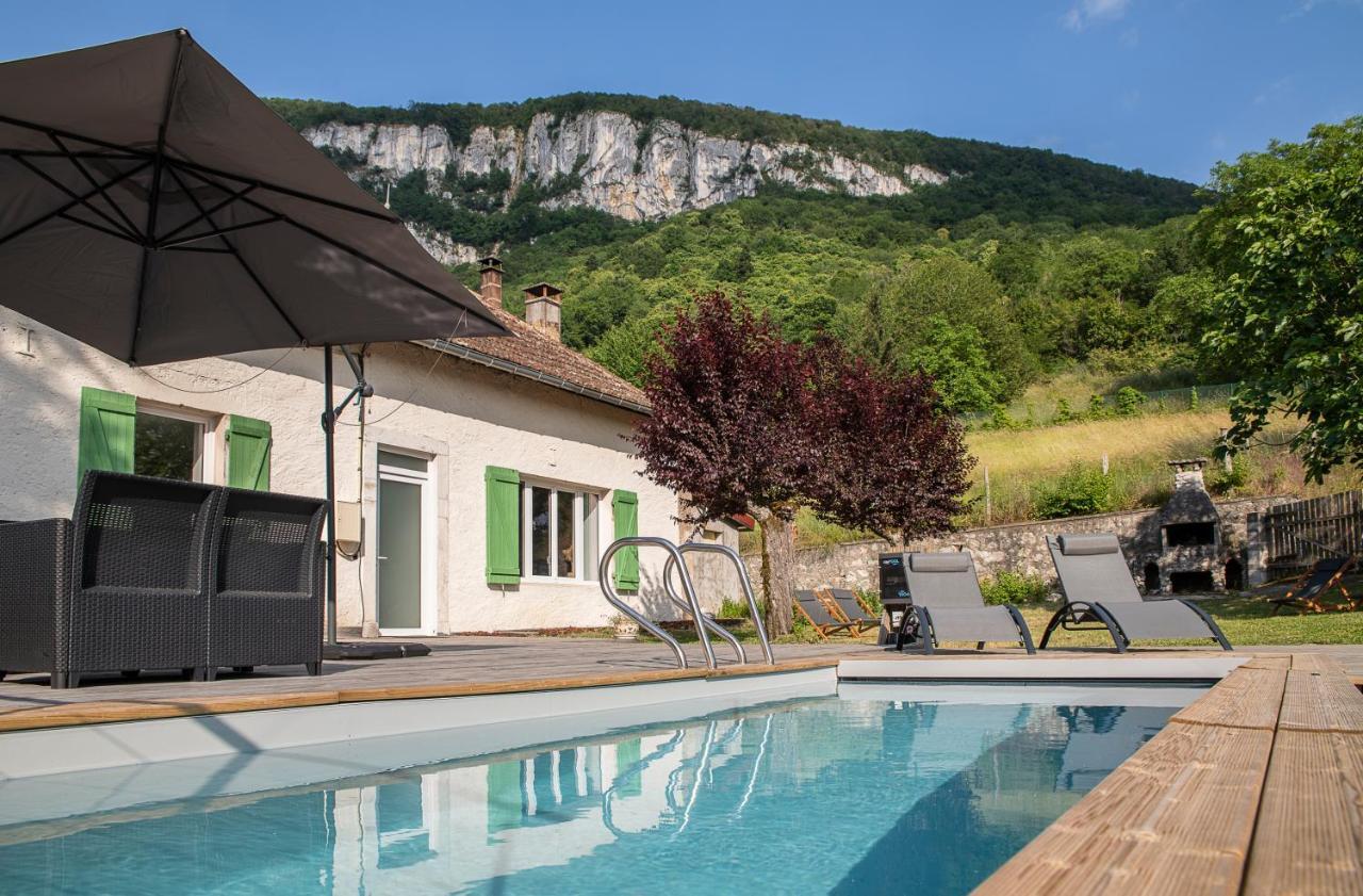 Le Gite De La Cascade Champagneux Εξωτερικό φωτογραφία
